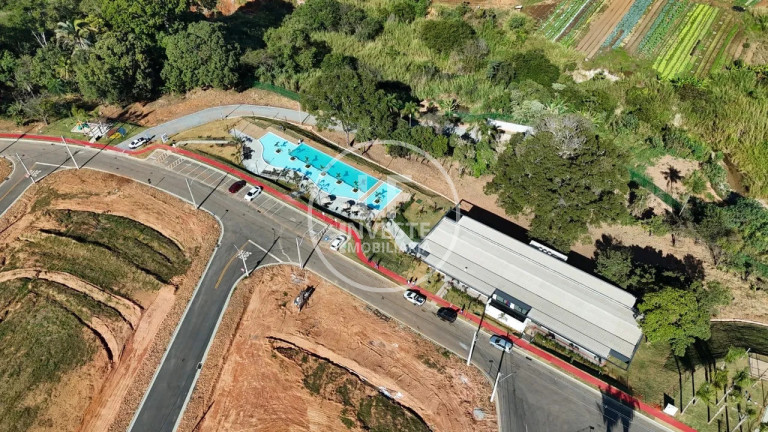 Imagem Casa de Condomínio com 3 Quartos à Venda, 268 m² em Polo Empresarial Goiás - Aparecida De Goiânia Imagem Casa de Condomínio com 3 Quartos à Venda, 268 m² em Polo Empresarial Goiás - Aparecida De Goiânia