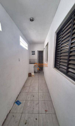 Casa com 1 Quarto para Alugar, 200 m² em Jardim Presidente Dutra - Guarulhos