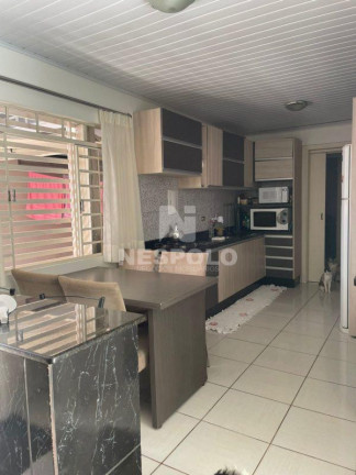 Imagem Casa com 3 Quartos à Venda,  em Maria Goretti - Chapeco
