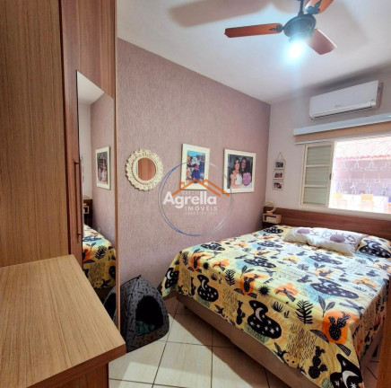 Imagem Casa com 3 Quartos à Venda, 137 m² em Jardim Inocoop - Mogi Mirim Imagem Casa com 3 Quartos à Venda, 137 m² em Jardim Inocoop - Mogi Mirim
