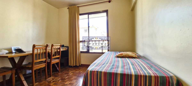 Imagem Apartamento com 4 Quartos à Venda, 170 m² em Tijuca - Rio De Janeiro Imagem Apartamento com 4 Quartos à Venda, 170 m² em Tijuca - Rio De Janeiro