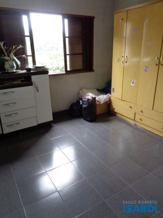 Imagem Casa com 5 Quartos à Venda, 180 m² em Jardim Monções - Santo André Imagem Casa com 5 Quartos à Venda, 180 m² em Jardim Monções - Santo André