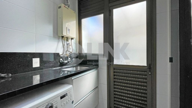 Imagem Apartamento com 3 Quartos à Venda, 151 m² em Boa Vista - Porto Alegre Imagem Apartamento com 3 Quartos à Venda, 151 m² em Boa Vista - Porto Alegre