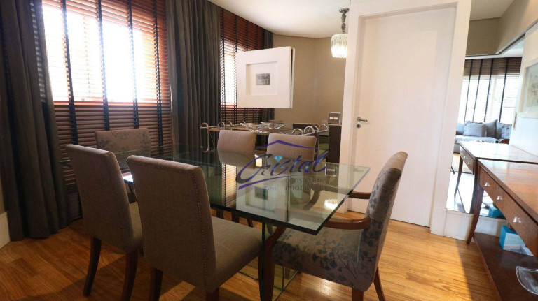 Imagem Imóvel com 4 Quartos à Venda, 271 m² em Morumbi - São Paulo Imagem Imóvel com 4 Quartos à Venda, 271 m² em Morumbi - São Paulo