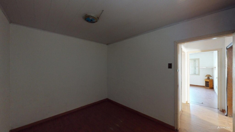 Imagem Imóvel com 2 Quartos à Venda, em Passo Da Areia - Porto Alegre Imagem Imóvel com 2 Quartos à Venda, em Passo Da Areia - Porto Alegre