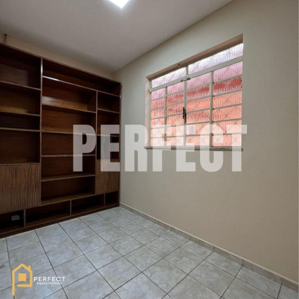 Imagem Casa com 5 Quartos à Venda, 180 m² em Centro De Taubaté - Taubaté