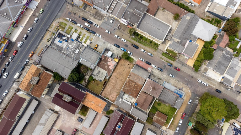 Imagem Terreno à Venda, 372 m² em Sítio Cercado - Curitiba