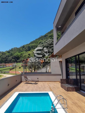 Imagem Casa com 4 Quartos à Venda, 230 m² em Praia Da Lagoinha - Ubatuba Imagem Casa com 4 Quartos à Venda, 230 m² em Praia Da Lagoinha - Ubatuba