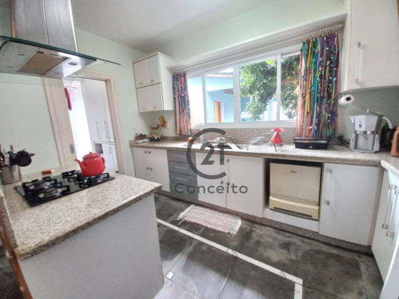 Imagem Casa com 4 Quartos à Venda, 266 m² em Trindade - Florianópolis