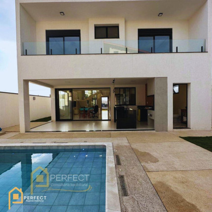 Imagem Casa com 4 Quartos à Venda, 273 m² em Fazenda Grande - Taubaté