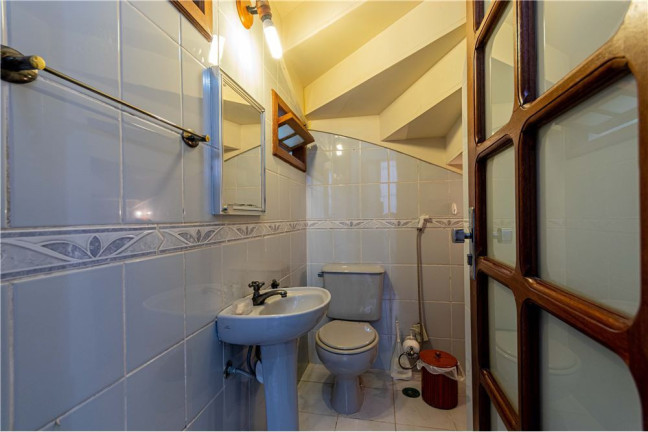 Imagem Casa com 3 Quartos à Venda, 211 m² em Menino Deus - Porto Alegre