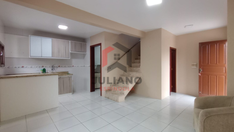 Imagem Casa com 2 Quartos à Venda, 75 m² em Hípica - Porto Alegre
