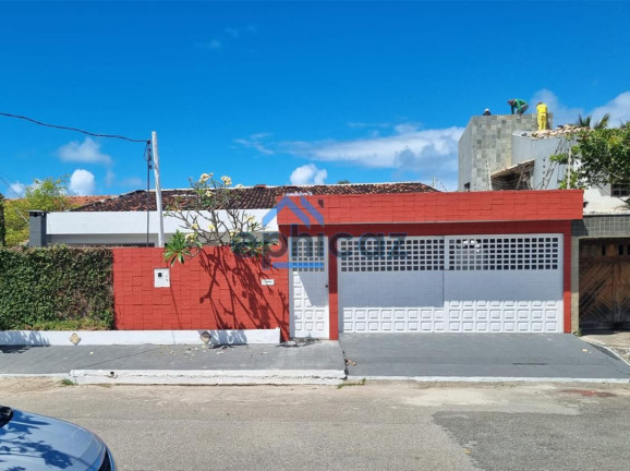 Casa com 4 Quartos à Venda, 320 m² em Jacarecica - Maceió