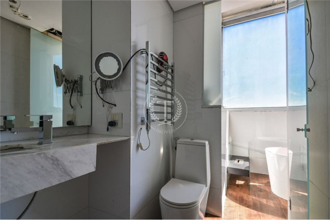 Imagem Apartamento com 1 Quarto à Venda, 73 m² em Moema - São Paulo