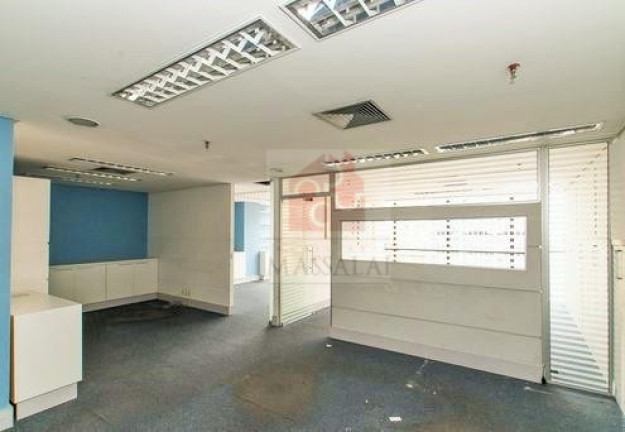 Imagem Sala Comercial à Venda, 134 m² em Centro - Porto Alegre Imagem Sala Comercial à Venda, 134 m² em Centro - Porto Alegre