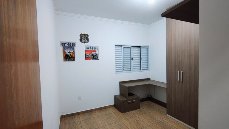 Imagem Casa com 3 Quartos à Venda, 117 m² em Horto Florestal - Sorocaba Imagem Casa com 3 Quartos à Venda, 117 m² em Horto Florestal - Sorocaba