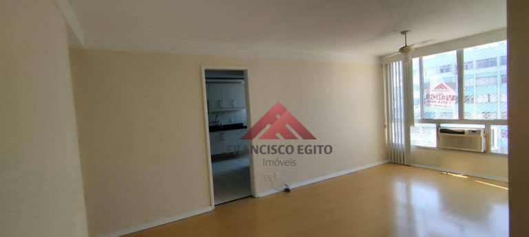 Imagem Apartamento com 2 Quartos à Venda, 95 m² em Icaraí - Niterói Imagem Apartamento com 2 Quartos à Venda, 95 m² em Icaraí - Niterói