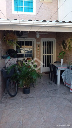 Imagem Casa com 2 Quartos à Venda, 72 m² em Bangu - Rio De Janeiro Imagem Casa com 2 Quartos à Venda, 72 m² em Bangu - Rio De Janeiro
