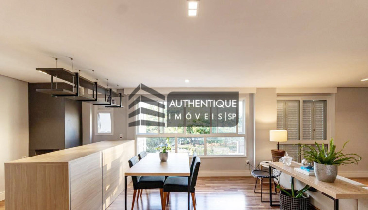 Imagem Apartamento com 2 Quartos à Venda, 116 m² em Itaim Bibi - São Paulo