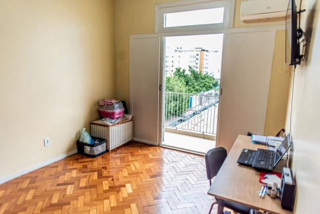 Imagem Imóvel com 3 Quartos à Venda, 120 m² em Tijuca - Rio De Janeiro