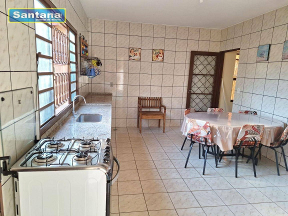 Imagem Casa com 3 Quartos à Venda, 160 m² em Bandeirantes - Caldas Novas Imagem Casa com 3 Quartos à Venda, 160 m² em Bandeirantes - Caldas Novas