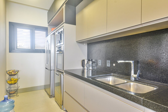 Imagem Casa de Condomínio com 4 Quartos à Venda, 342 m² em Ponta Grossa - Porto Alegre