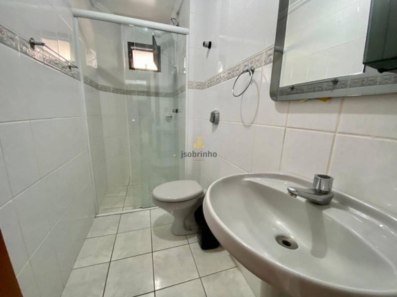 Imagem Apartamento com 3 Quartos para Temporada, 130 m² em Meia Praia - Itapema Imagem Apartamento com 3 Quartos para Temporada, 130 m² em Meia Praia - Itapema