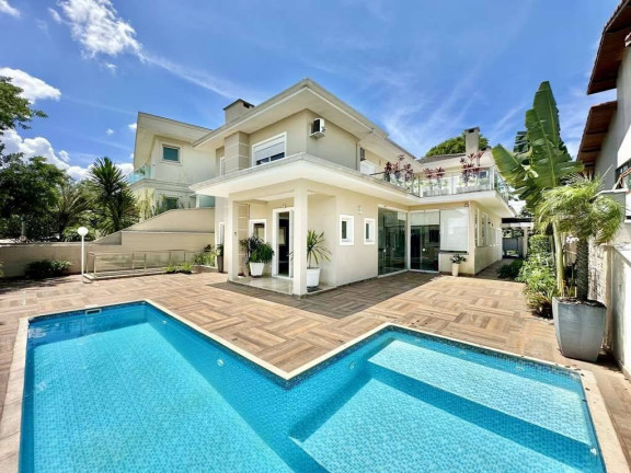 Casa de Condomínio com 4 Quartos à Venda,  em Golf Gardens - Carapicuíba