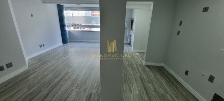 Imagem Apartamento com 2 Quartos à Venda, 87 m² em Centro - Balneário Camboriú Imagem Apartamento com 2 Quartos à Venda, 87 m² em Centro - Balneário Camboriú