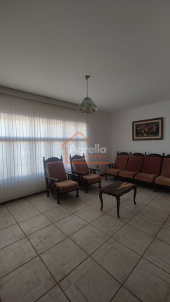 Imagem Casa com 3 Quartos à Venda, 300 m² em Jardim Longatto - Mogi Mirim