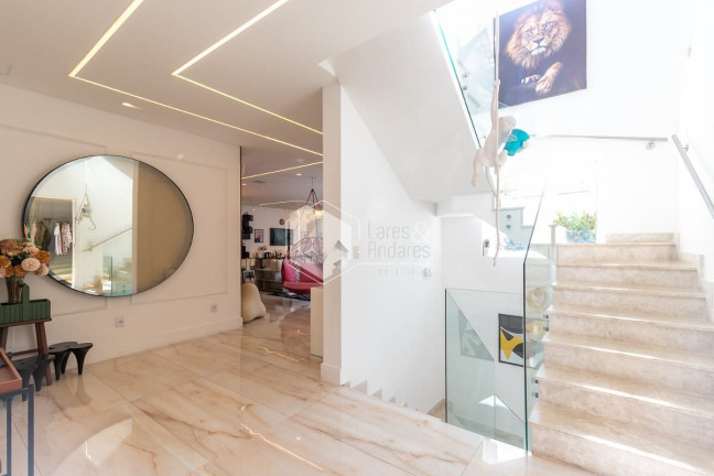 Imagem Casa com 4 Quartos à Venda, 550 m² em Jardim Petrópolis - São Paulo Imagem Casa com 4 Quartos à Venda, 550 m² em Jardim Petrópolis - São Paulo