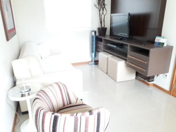 Imagem Apartamento com 3 Quartos para Alugar, 85 m² em Centro - Balneário Camboriú Imagem Apartamento com 3 Quartos para Alugar, 85 m² em Centro - Balneário Camboriú