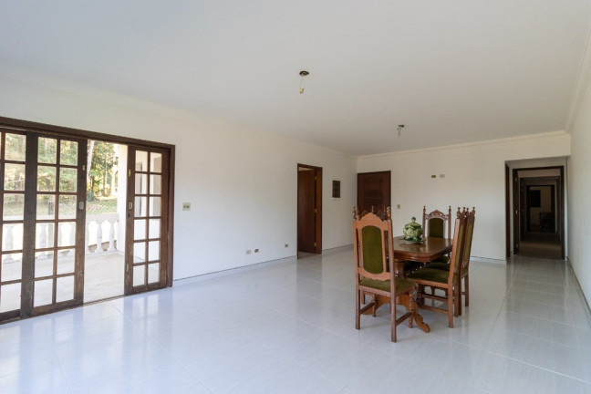 Casa com 6 Quartos à Venda, 450 m² em Guarapiranga - São Paulo