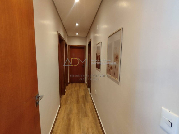 Imagem Casa com 3 Quartos à Venda, 250 m² em Vila Nelo Cariola - Botucatu Imagem Casa com 3 Quartos à Venda, 250 m² em Vila Nelo Cariola - Botucatu