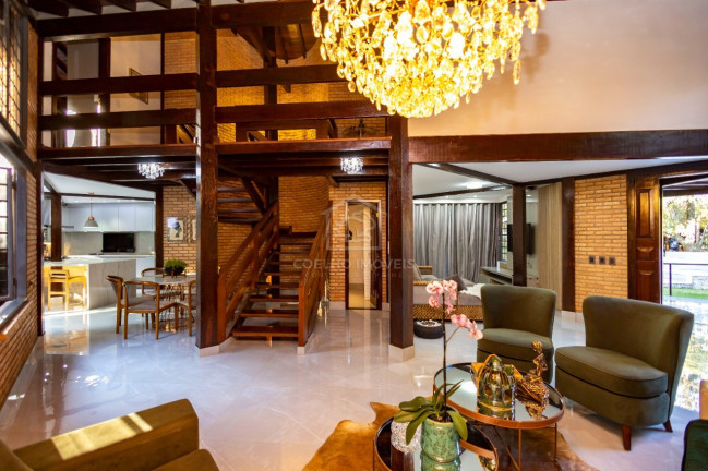 Casa com 3 Quartos à Venda, 515 m² em Park Way - Brasília