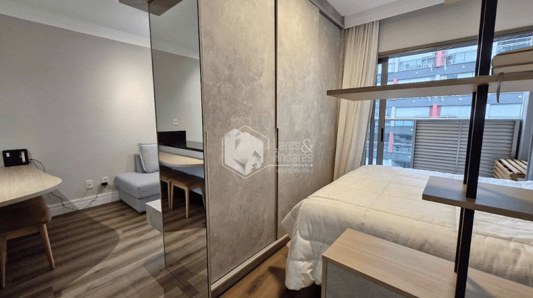 Imagem Apartamento com 1 Quarto à Venda, 39 m² em Pinheiros - São Paulo Imagem Apartamento com 1 Quarto à Venda, 39 m² em Pinheiros - São Paulo