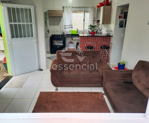 Imagem Casa com 2 Quartos à Venda, 63 m² em Ipiranguinha - Ubatuba Imagem Casa com 2 Quartos à Venda, 63 m² em Ipiranguinha - Ubatuba