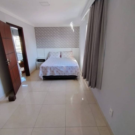 Imagem Sobrado com 3 Quartos à Venda, 350 m² em João Soares - Itabuna