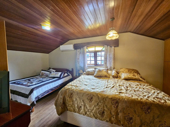 Imagem Casa com 3 Quartos à Venda, 1.118 m² em Vila Santista - Atibaia Imagem Casa com 3 Quartos à Venda, 1.118 m² em Vila Santista - Atibaia