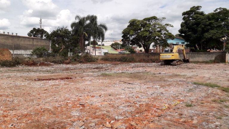 Imagem Terreno à Venda, 2.560 m² em Centro - Capela Do Alto Imagem Terreno à Venda, 2.560 m² em Centro - Capela Do Alto