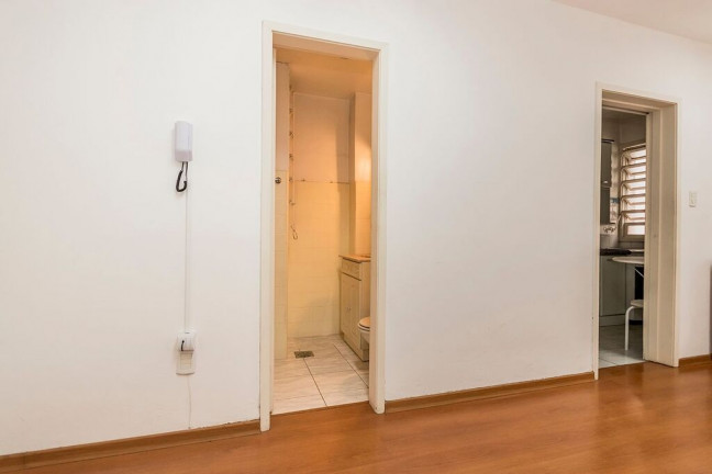 Imagem Apartamento com 1 Quarto à Venda, 27 m² em Centro Histórico - Porto Alegre Imagem Apartamento com 1 Quarto à Venda, 27 m² em Centro Histórico - Porto Alegre