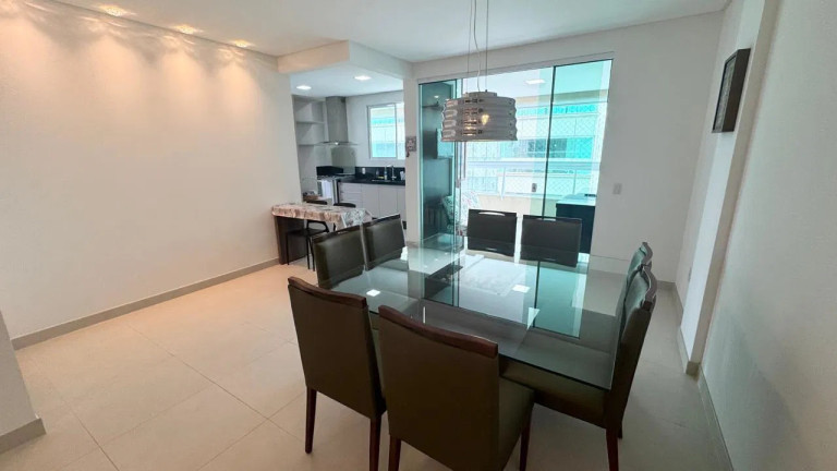 Imagem Apartamento com 3 Quartos à Venda, 140 m² em Meia Praia - Itapema