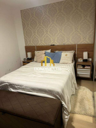 Imagem Casa com 3 Quartos à Venda, 200 m² em Vila Scarpelli - Santo André Imagem Casa com 3 Quartos à Venda, 200 m² em Vila Scarpelli - Santo André