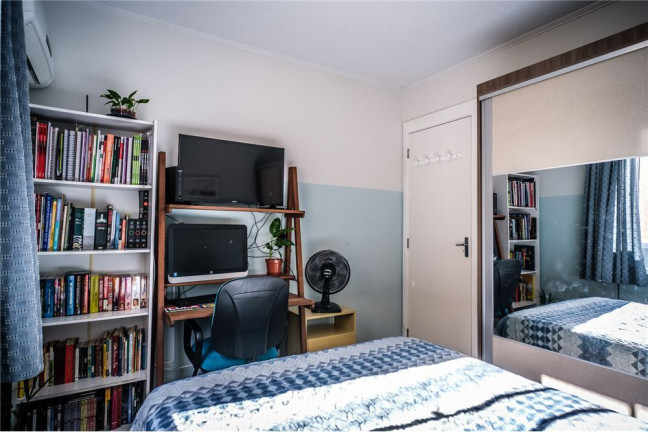 Imagem Imóvel com 2 Quartos à Venda,  em Partenon - Porto Alegre