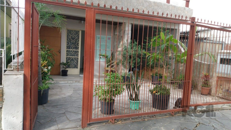 Casa com 1 Quarto para Alugar, 139 m² em Jardim Botânico - Porto Alegre