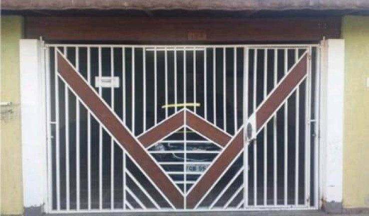 Sobrado com 2 Quartos à Venda, 103 m² em Vila Boa Vista - Taubaté