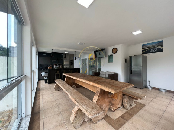 Imagem Casa com 3 Quartos à Venda, 300 m² em Jardim Imperial - Arujá
