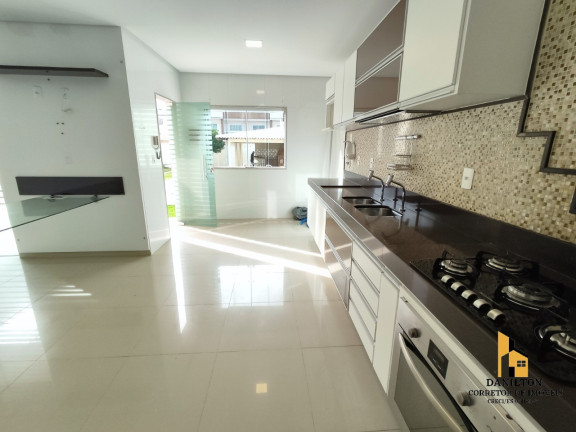 Imagem Casa com 3 Quartos à Venda, 190 m² em Itapebussu - Guarapari Imagem Casa com 3 Quartos à Venda, 190 m² em Itapebussu - Guarapari