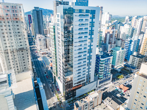 Imagem Apartamento com 4 Quartos à Venda, 197 m² em Meia Praia - Itapema Imagem Apartamento com 4 Quartos à Venda, 197 m² em Meia Praia - Itapema