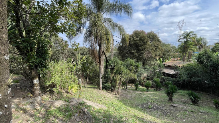 Imagem Chácara com 3 Quartos à Venda, 1.686 m² em Jardim Monte Belo - Campinas Imagem Chácara com 3 Quartos à Venda, 1.686 m² em Jardim Monte Belo - Campinas